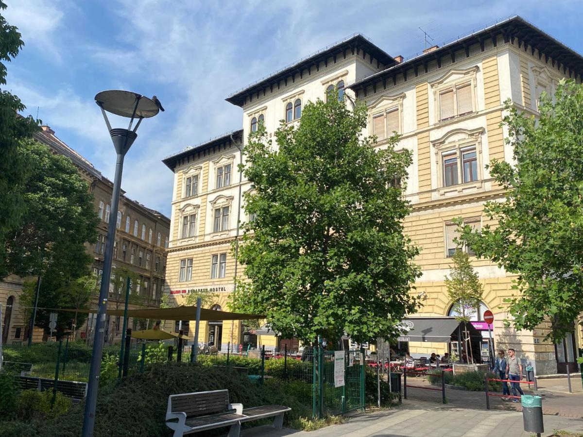 Appartement Urban Haven - 3 Beds, 3 Baths, Free Parking, Near Market Budapest